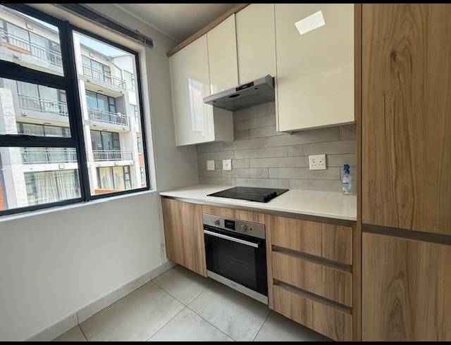 2 BEDROOM APARTMENT FOR SALE IN SILVER LAKES